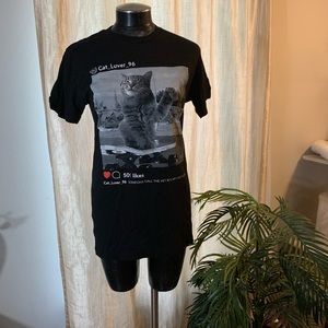 Hot Topic Cat Tee